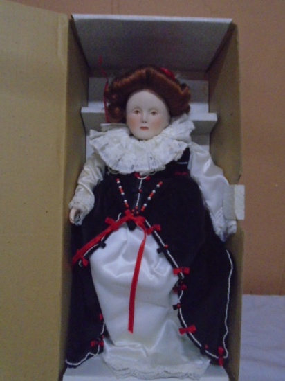 Franklin Heirloom Queen Elizabeth I Porcelain Doll