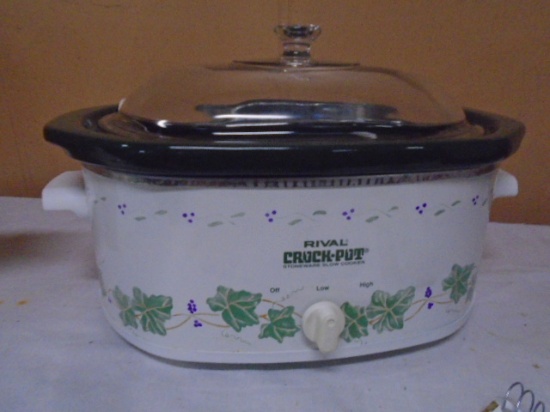 Large Oval Rival Crockpot w/ Liftout Liner