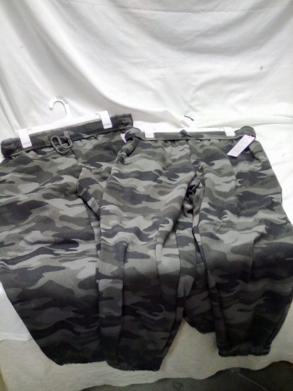 Qty. 2 Pair Wild Fable Size Large Camo Sweat Pants
