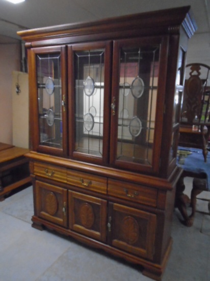 Beautiful Solid Wood 2 Pc. Lighted Hutch w/Leaded Glass Doors