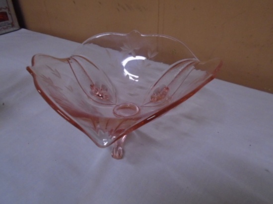 Beautiful Etched 3 Footed Pink Depression Glass Bowl