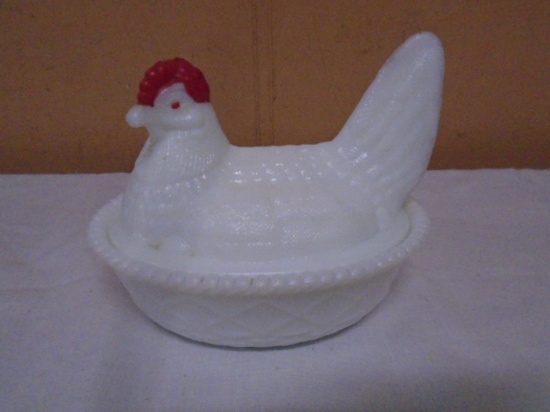 Vintage Milk Glass Hen On Nest