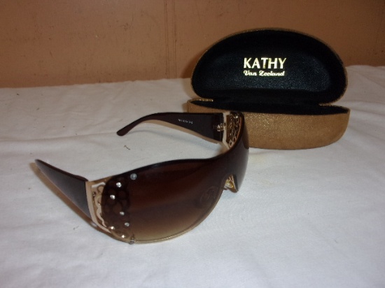 Ladies Kathy Van Zealand Sunglasses in Case