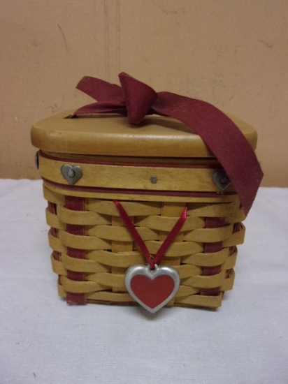 2002 Longaberger Sweetest Gift Sweetheart Basket w/ Liner & Lid