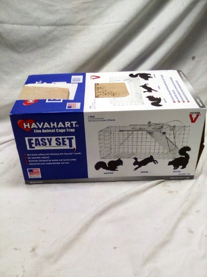 HAVAHart Live Animal Trap 17"x17"x7" for Md Size Animals