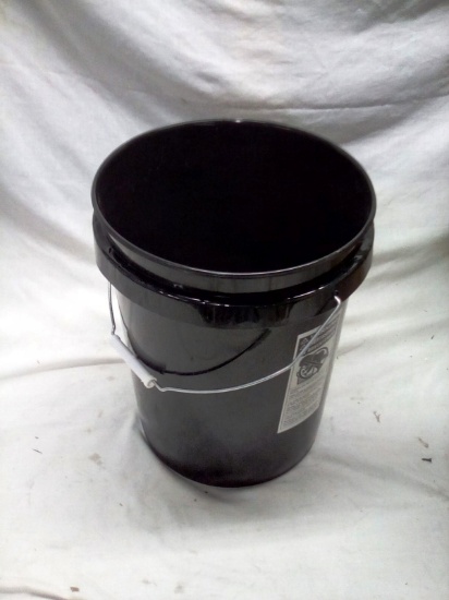 New Black 5 Gallon Bucket