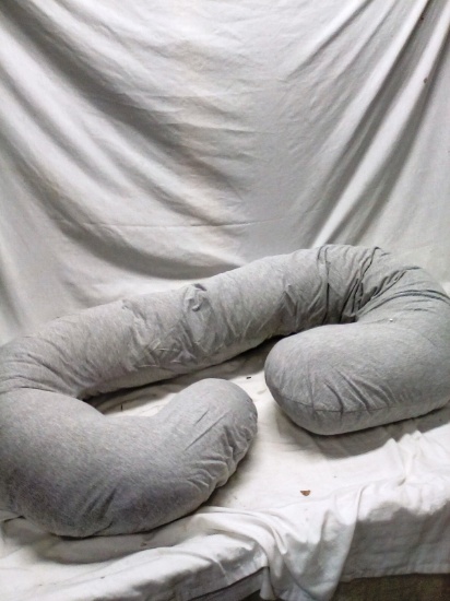 Full Body Ring Pillow
