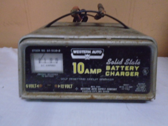 Western Auto 10 Amp/6-12 Volt Battery Charger