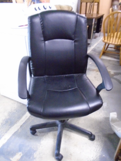 Black Leather Rolling Swivel Hydraulic Office Chair