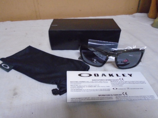 Brand New Pair of Oakley Prizm Black Sunglasses