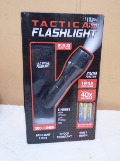 300 Lumen Tactical Flashlight w/ Carry Case