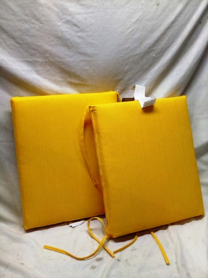 Qty: 2 Yellow Tie-On 3" Thick Seat Cushions 15"x18"