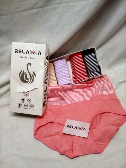 RelaXXa Women's Size Large Cotton Panties Qty. 5