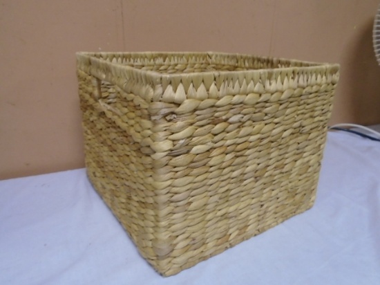 Wicker Storage Bin/ Basket