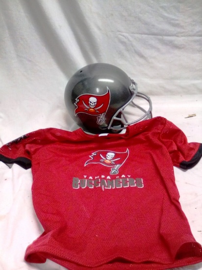Tampa Buccneers Helmet & Med Youth Shirt