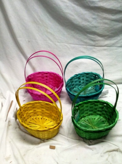 8 COLORFUL BASKETS