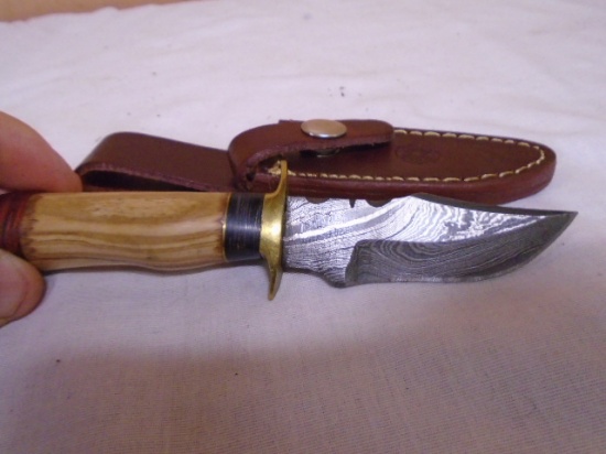 Custom Handmade Damascus Blade Knife w/ Leather Sheave