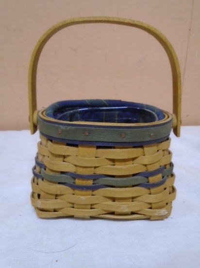 2003 Longaberger Collector's Club Renewal Basket w/Liner and Protector