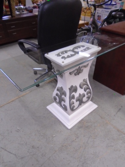 Beautiful Glass Top Entry Way/Sofa Table