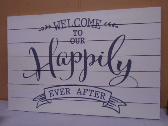 Wooden "Welcome" Wall Art