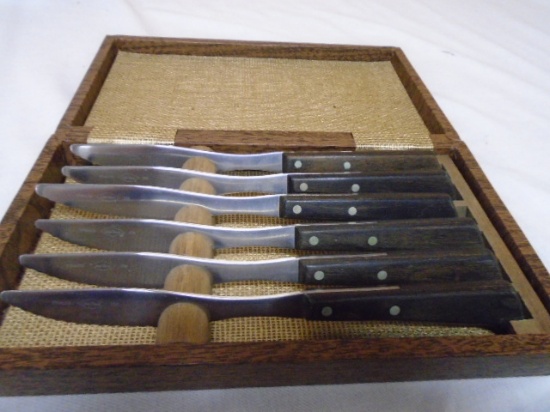 Vintage Wood Handle West Bend Steak Knife Set