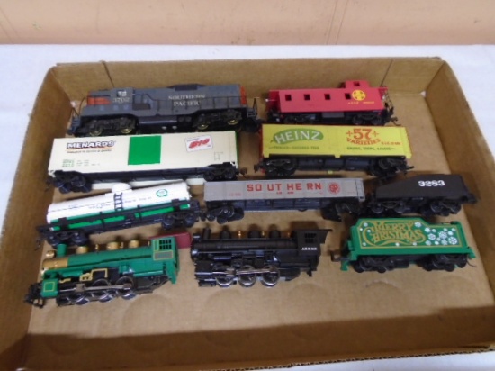 3 Ho Gauge Locomotives & 7 Cars