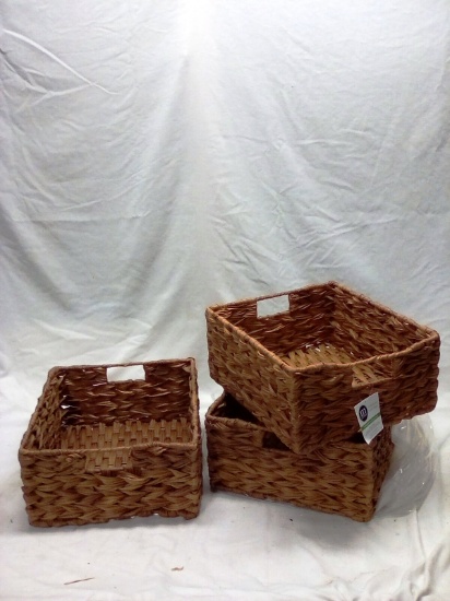 Qty: 3 Woven Style 12"x13"x6" Baskets