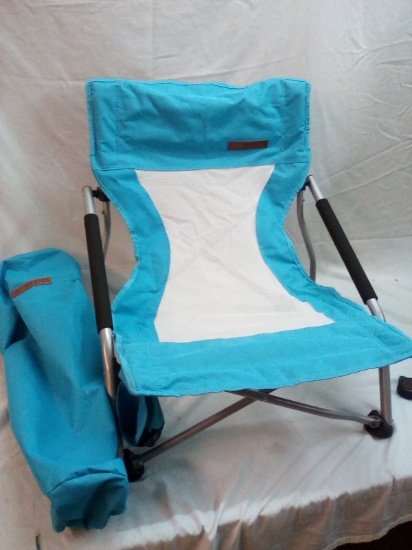 I & J Basics Folding Camp Chair with Carrying Bag