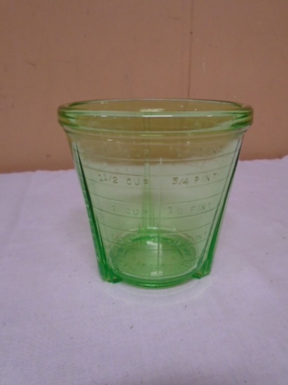 Green Depression Glass 2 cup Measuring Cup