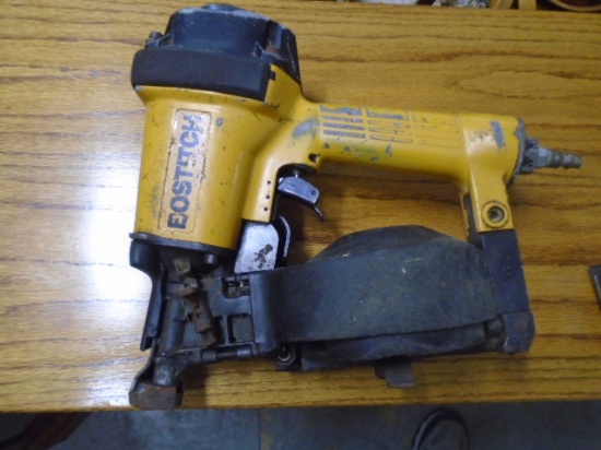 Bostich Coiled Roofing Nailer