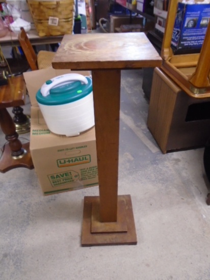 Wooden Pedistal Plant Stand