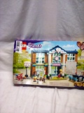 Lego Friends Heart lake City School Set