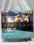 Intex River Run  Lounge