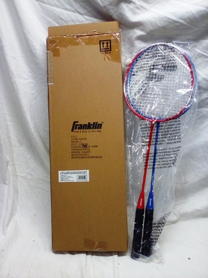 2 Badminton Rackets & Birdies