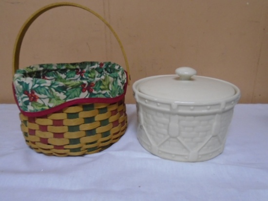 2003 Longaberger Christmas Caroling Basket w/Liner and Drum Crock Casserole w/Lid