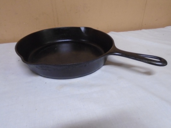 No 8 Griswold Cast Iron Skillet