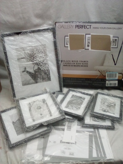 Gallery Perfect 7 Pc Black Wood Photo Gallery Set