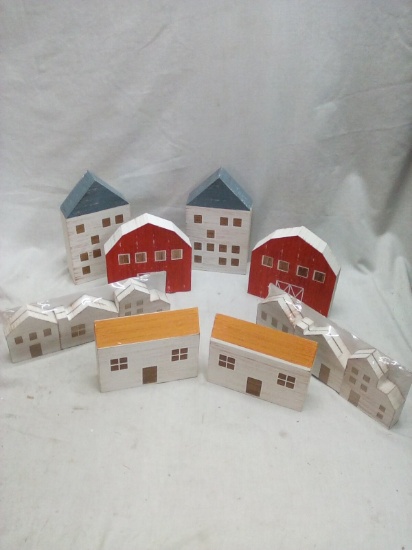 Wooden houses and barns 8 pieces