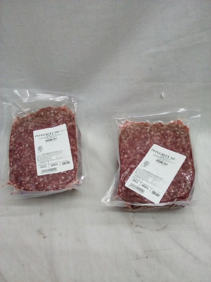 2 packs of  ground beef 2 pounds per pack butchers blend $32.00 value