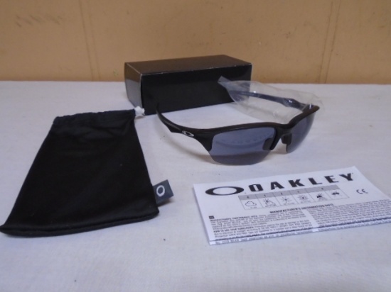 Brand New Pair of Oakley Sunglasses