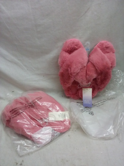 2 Pairs of Bright Pink Size L Stars Above Fluffy House Slippers