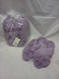 Qty. 2 Pair of Size 9/10 Large Ladies House Slipper
