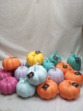 Large decorative pumpkins quantity 18