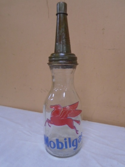 Glass Mobilgas Pegasus Quart Oil Bottle w/ Spout
