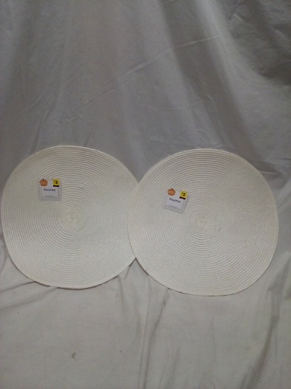 Pair of White 15"D Place Mats