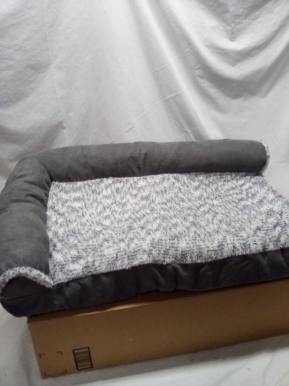 Medium Grey Pet Bed 32"x18"
