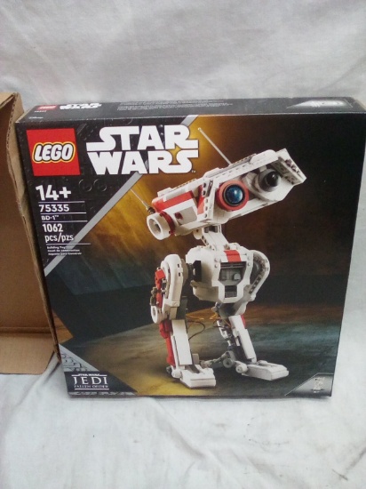 LEGO Star Wars BD-1 Model 75335