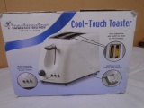 Toastmaster Auto Adjustable Slot Width Cool Touch Toaster