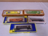 5 Pc. Group of HO Scale Train Cars