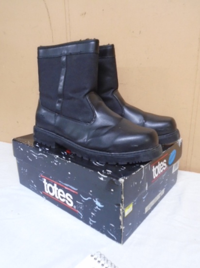 Like New Pair of Men's Totes Insulated/ Waterproof Boots